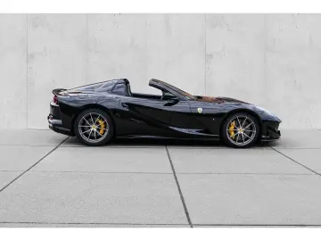FERRARI 812 GTS  Lift Carbon LED Racingsitze JBL PPF