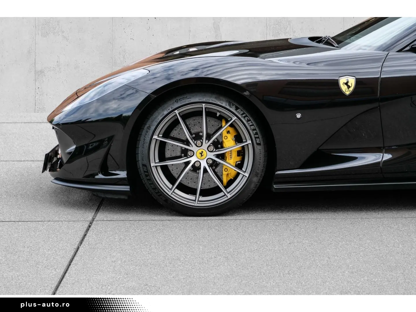 FERRARI 812 GTS  Lift Carbon LED Racingsitze JBL PPF