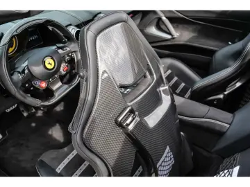 FERRARI 812 GTS  Lift Carbon LED Racingsitze JBL PPF