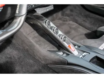 FERRARI 812 GTS  Lift Carbon LED Racingsitze JBL PPF
