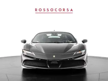 FERRARI Ferrari SF90 Stradale