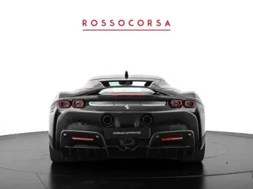 FERRARI Ferrari SF90 Stradale