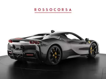 FERRARI Ferrari SF90 Stradale