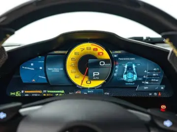 FERRARI Ferrari SF90 Stradale