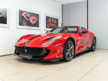 FERRARI 812 6.5 V12 GTS DCT F1
