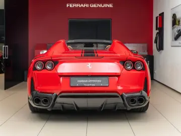 FERRARI 812 6.5 V12 GTS DCT F1