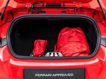 FERRARI 812 6.5 V12 GTS DCT F1
