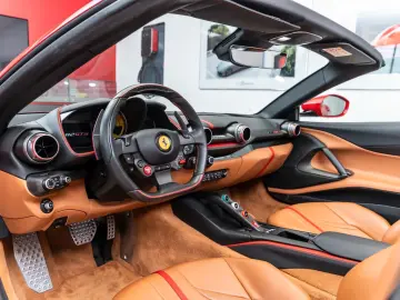FERRARI 812 6.5 V12 GTS DCT F1