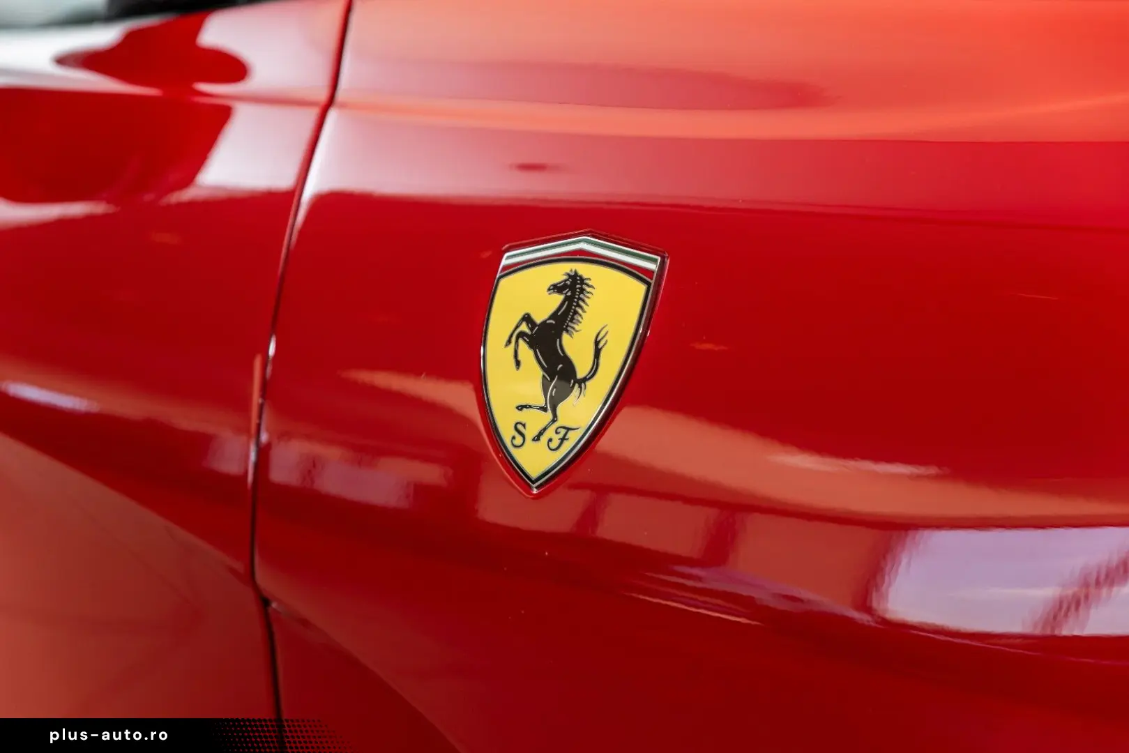 FERRARI 812 6.5 V12 GTS DCT F1