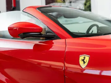 FERRARI 812 6.5 V12 GTS DCT F1