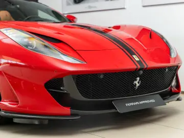 FERRARI 812 6.5 V12 GTS DCT F1