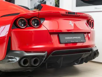 FERRARI 812 6.5 V12 GTS DCT F1