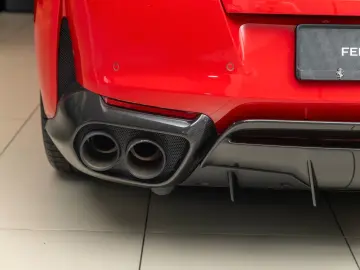 FERRARI 812 6.5 V12 GTS DCT F1