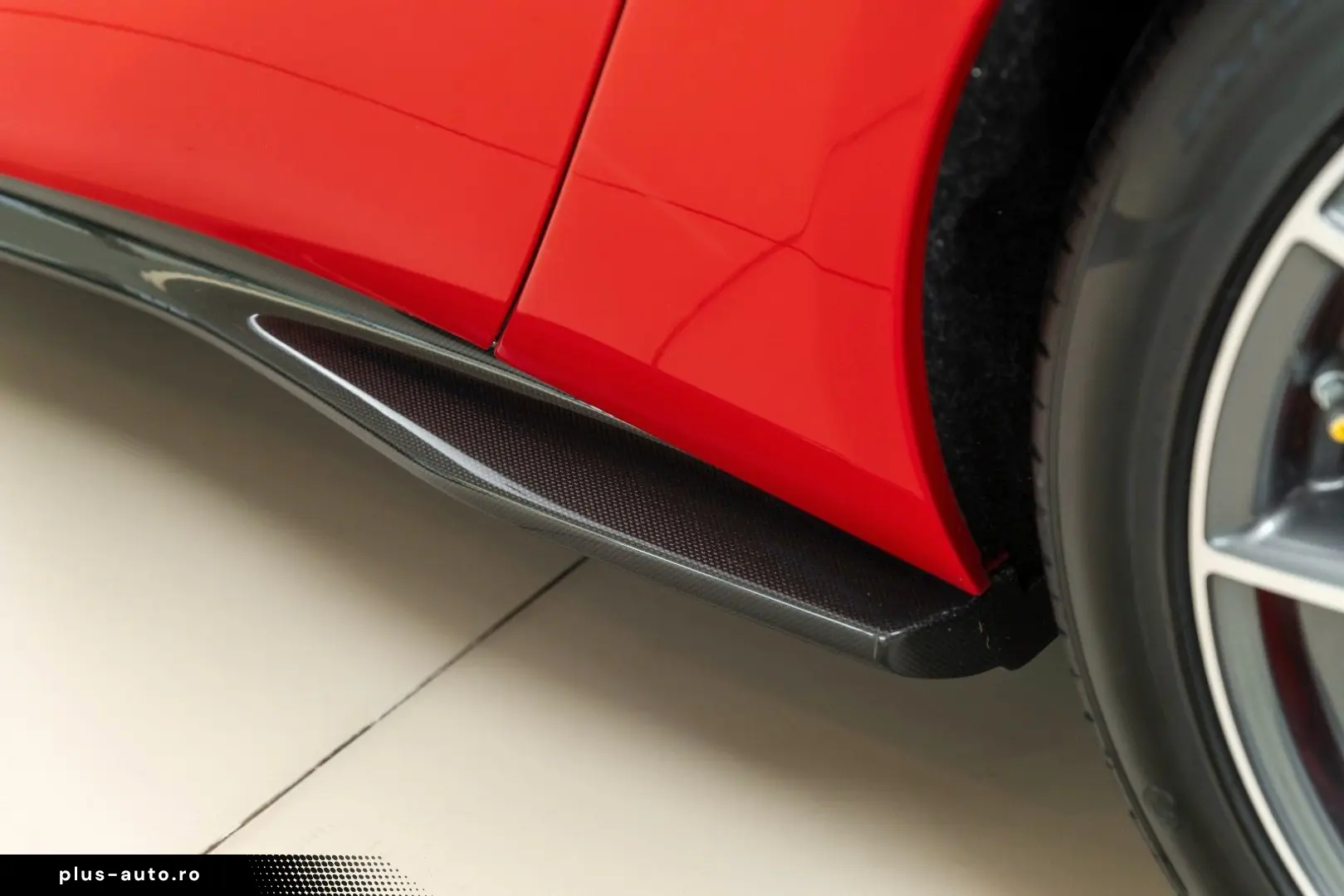FERRARI 812 6.5 V12 GTS DCT F1