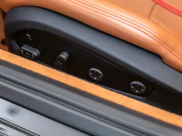 FERRARI 812 6.5 V12 GTS DCT F1