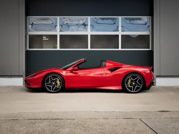 FERRARI F8 Spider   Front PPF   Capristo