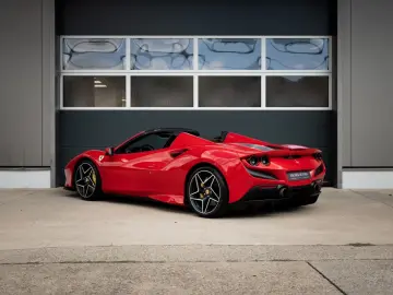 FERRARI F8 Spider   Front PPF   Capristo