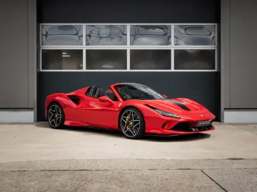 FERRARI F8 Spider   Front PPF   Capristo