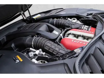 FERRARI Purosangue  Full-PPF Design-Paket Burmester Carb
