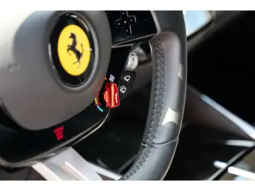 FERRARI Purosangue  Full-PPF Design-Paket Burmester Carb