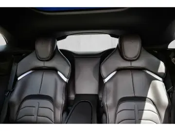 FERRARI Purosangue  Full-PPF Design-Paket Burmester Carb