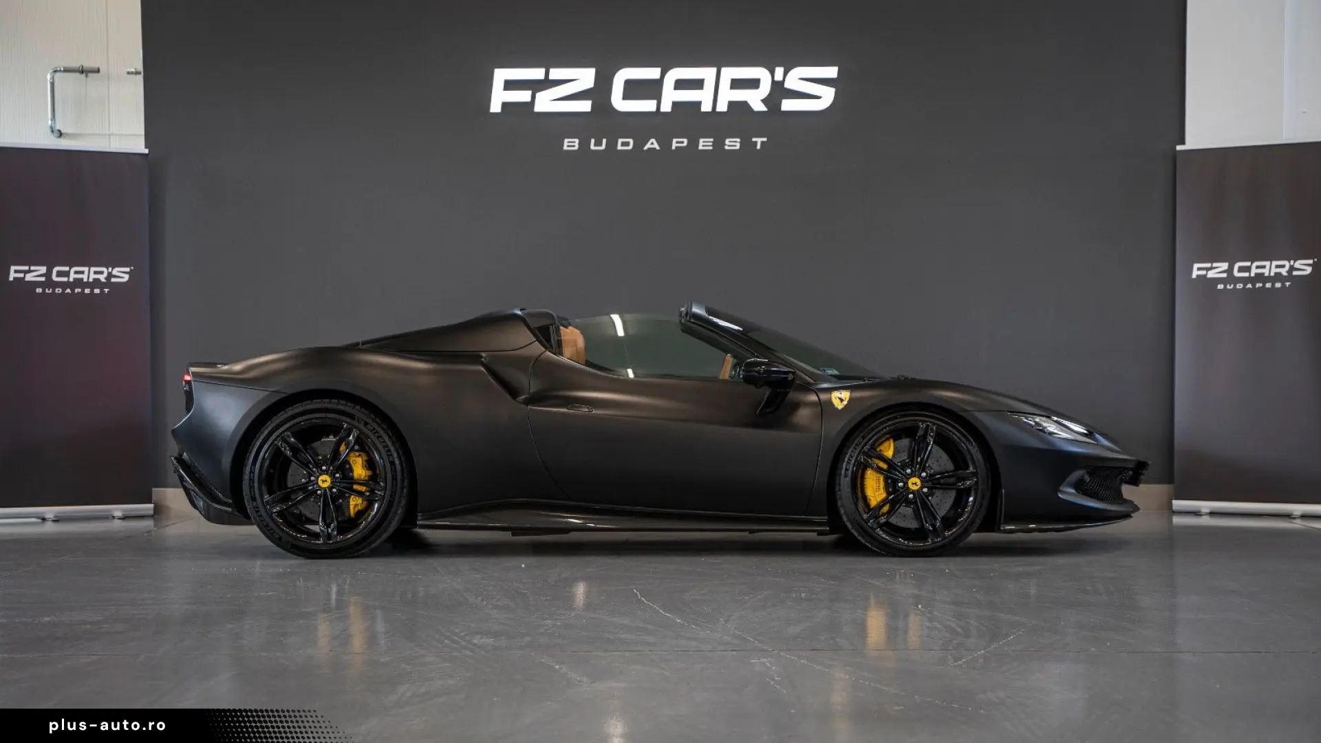 FERRARI 296 GTS  1own Acc. free  Every Carbon Opt