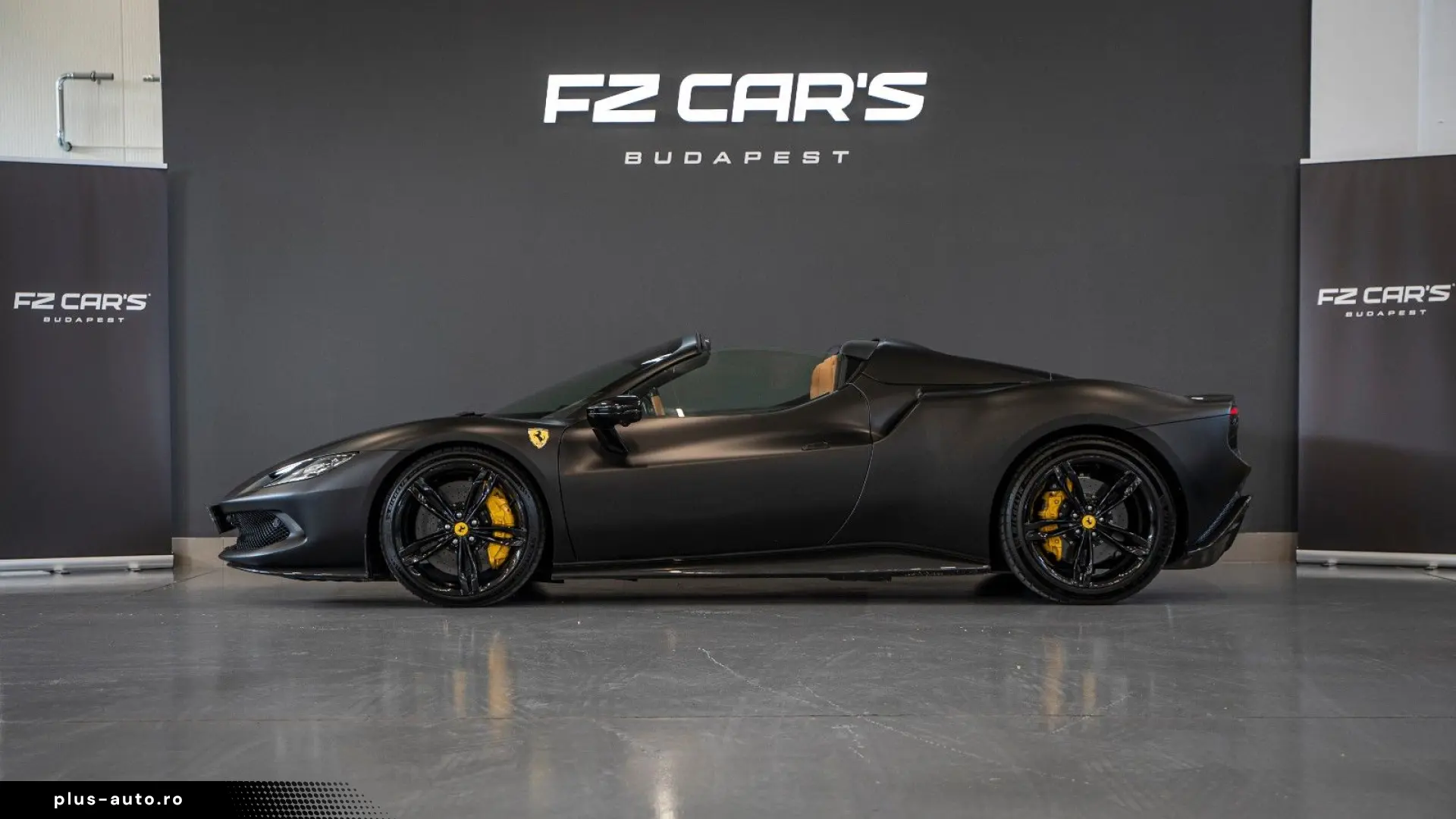 FERRARI 296 GTS  1own Acc. free  Every Carbon Opt