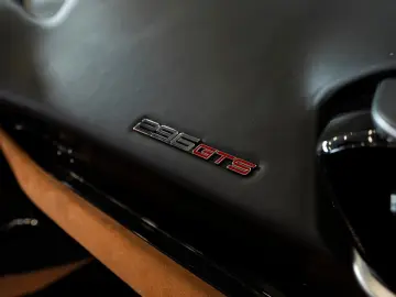 FERRARI 296 GTS  1own Acc. free  Every Carbon Opt