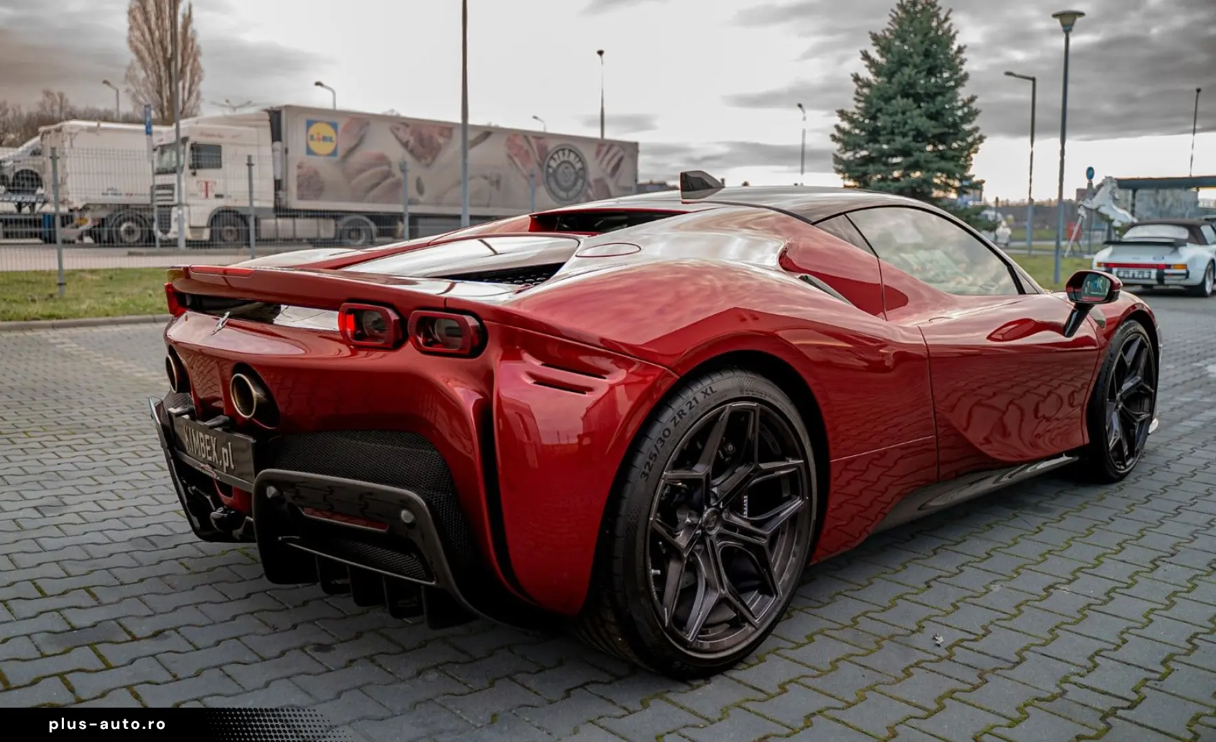 FERRARI SF90 Full CARBON PPF 1Hand nur 300000 euro netto