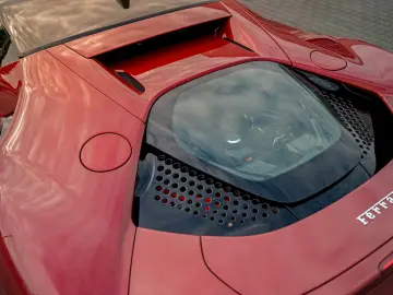 FERRARI SF90 Full CARBON PPF 1Hand nur 300000 euro netto