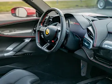 FERRARI SF90 Full CARBON PPF 1Hand nur 300000 euro netto