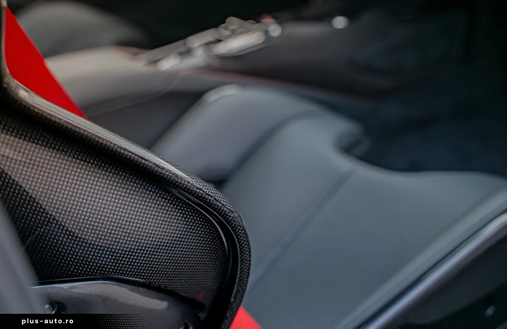 FERRARI SF90 Full CARBON PPF 1Hand nur 300000 euro netto