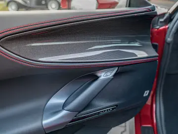 FERRARI SF90 Full CARBON PPF 1Hand nur 300000 euro netto