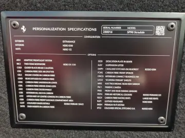 FERRARI SF90 Full CARBON PPF 1Hand nur 300000 euro netto