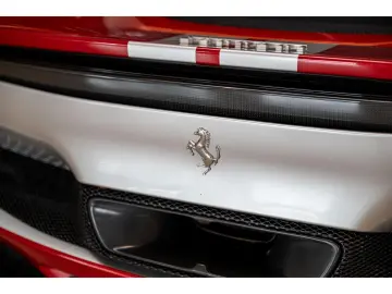 FERRARI 296 gtb 3.0 V6 830 GTB