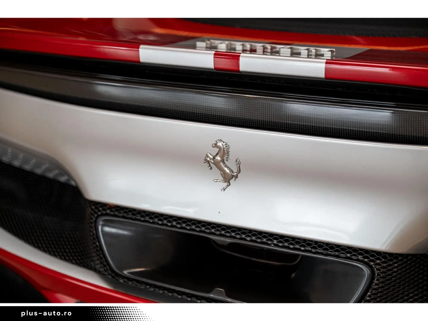 FERRARI 296 gtb 3.0 V6 830 GTB