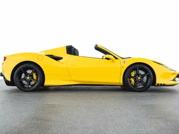 FERRARI F8 Spider FERRARI SINGEN