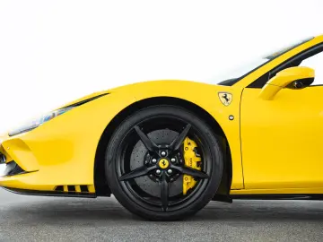FERRARI F8 Spider FERRARI SINGEN