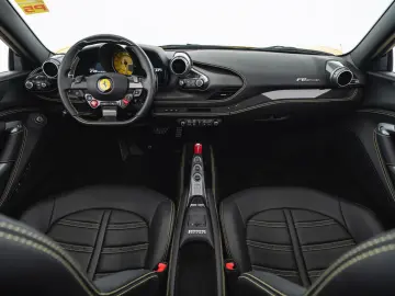 FERRARI F8 Spider FERRARI SINGEN