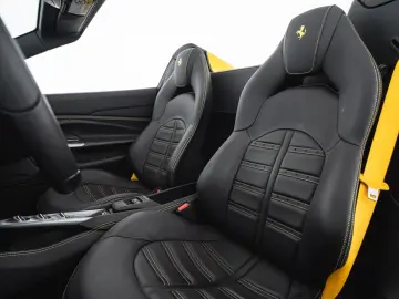 FERRARI F8 Spider FERRARI SINGEN