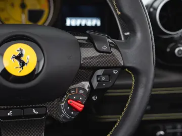 FERRARI F8 Spider FERRARI SINGEN