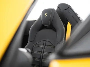 FERRARI F8 Spider FERRARI SINGEN
