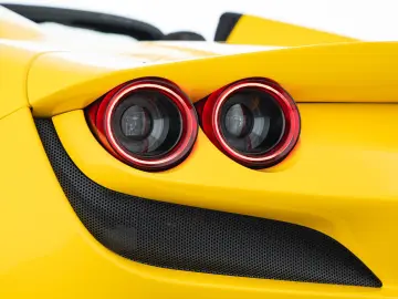 FERRARI F8 Spider FERRARI SINGEN