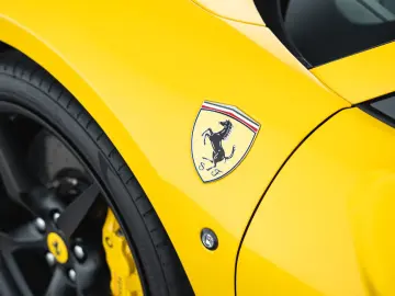 FERRARI F8 Spider FERRARI SINGEN