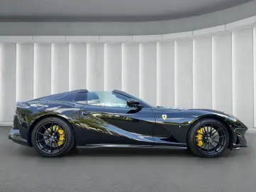 FERRARI 812 V12 GTS ADAS  JBL 360  CarPlay Carbon