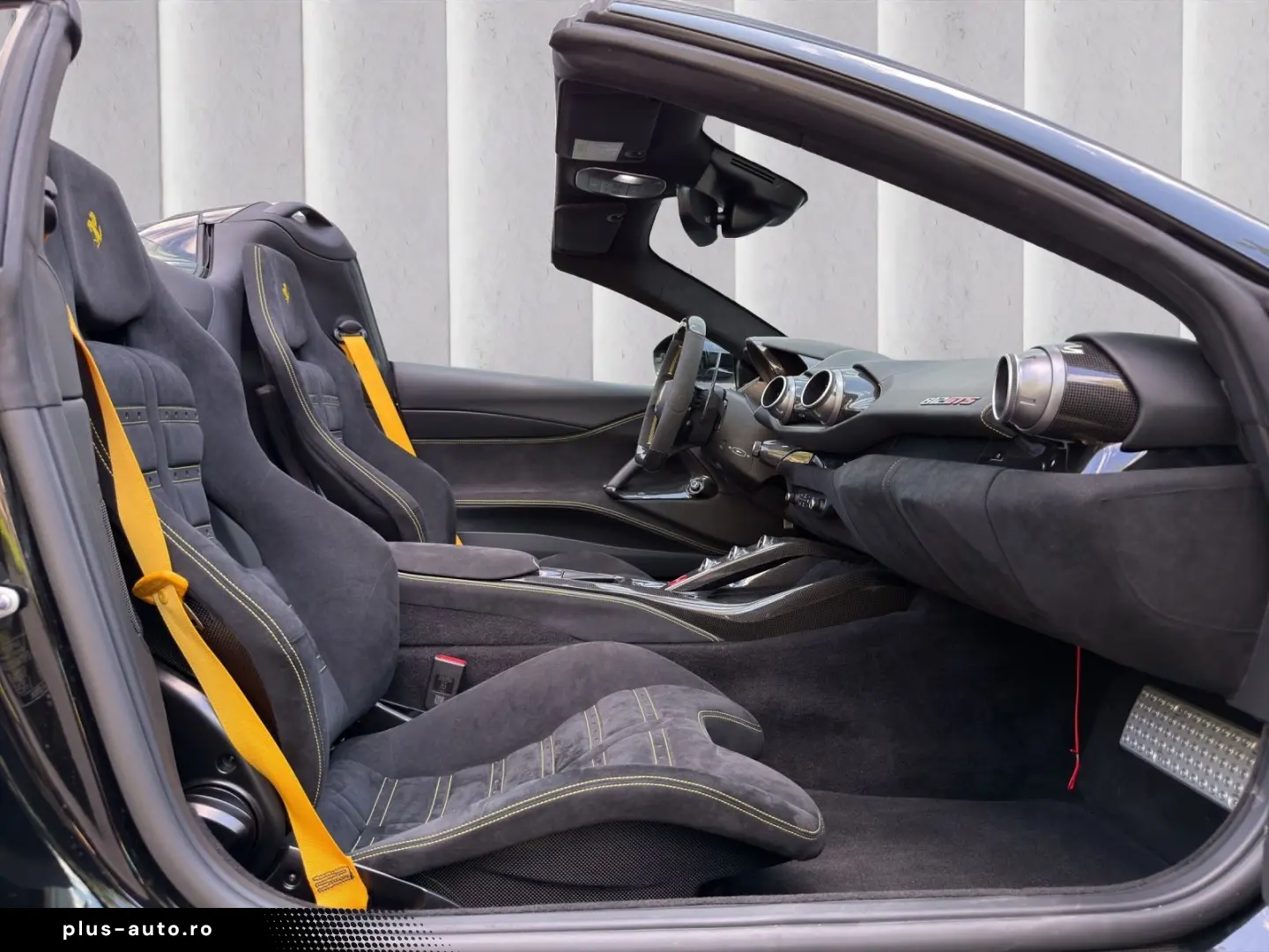 FERRARI 812 V12 GTS ADAS  JBL 360  CarPlay Carbon