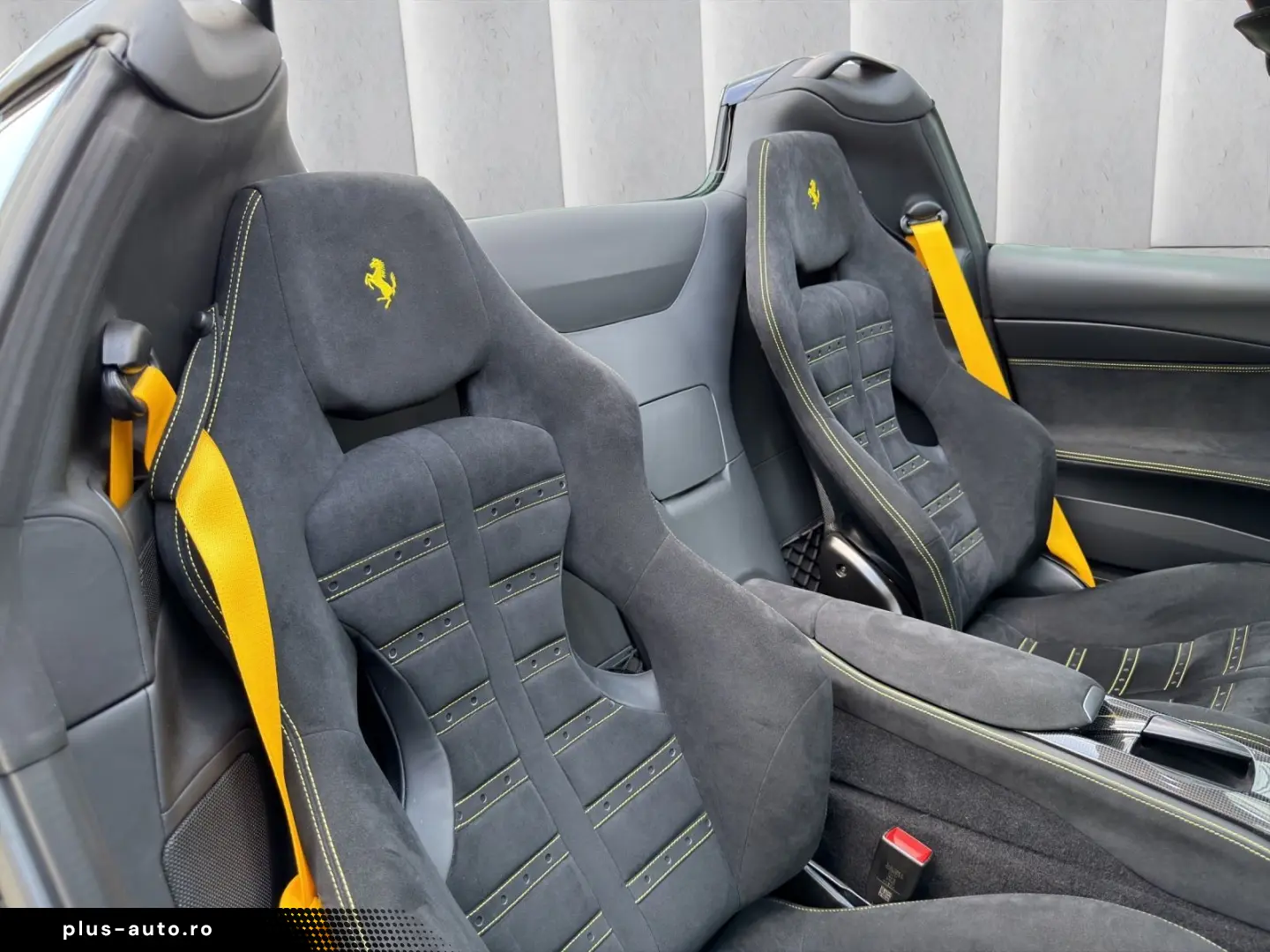 FERRARI 812 V12 GTS ADAS  JBL 360  CarPlay Carbon