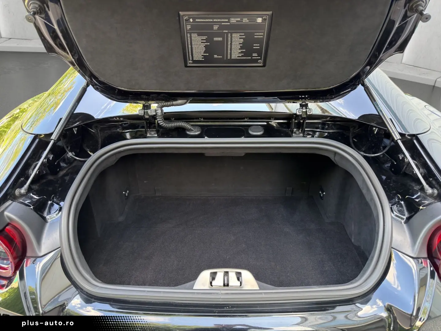 FERRARI 812 V12 GTS ADAS  JBL 360  CarPlay Carbon