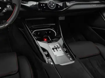FERRARI Purosangue