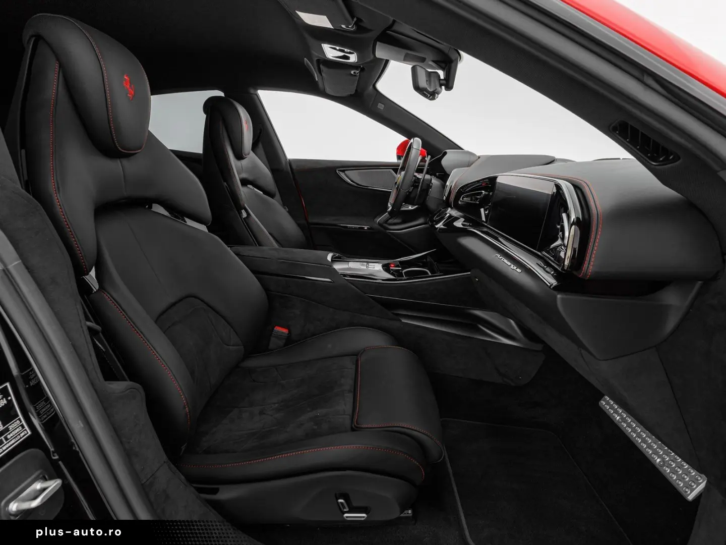 FERRARI Purosangue